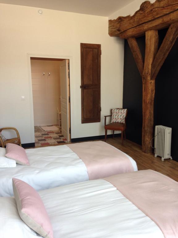 Les Tournelles - Chambres D'Hotes Saint-Mesmes Exterior foto