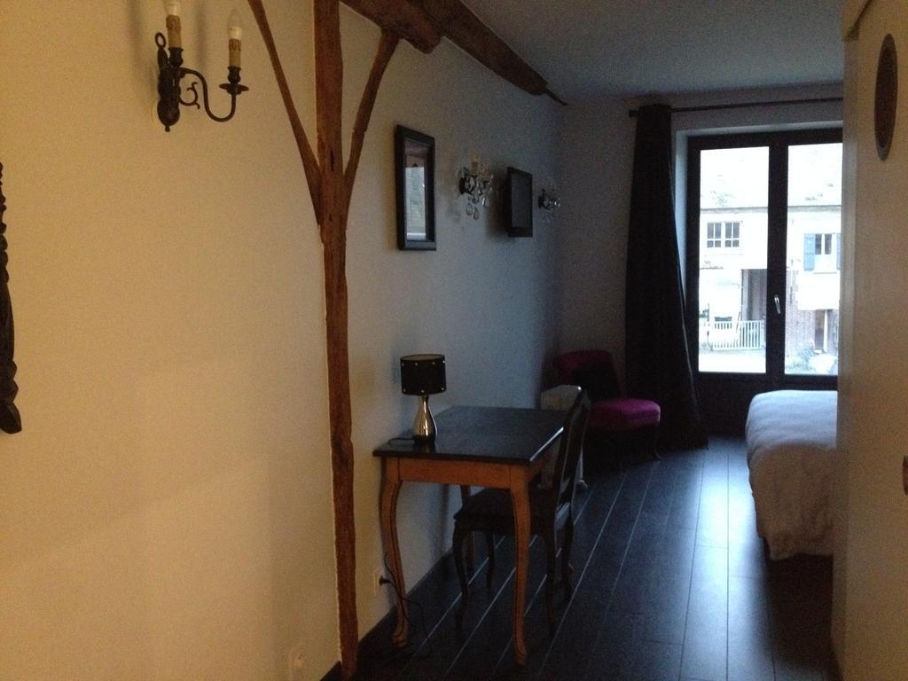 Les Tournelles - Chambres D'Hotes Saint-Mesmes Zimmer foto